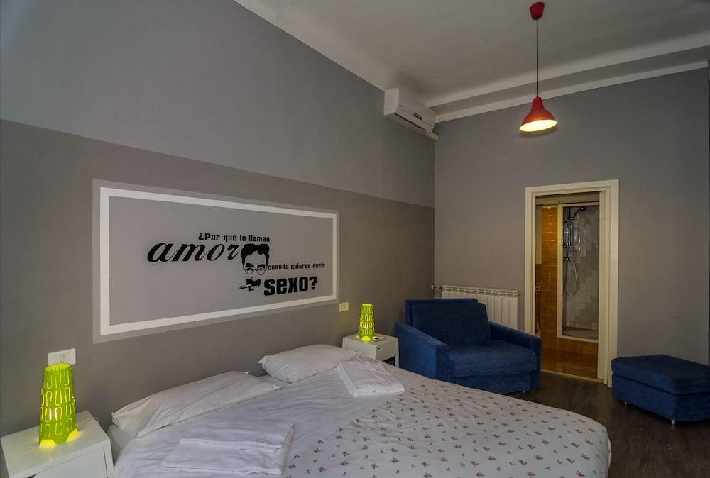 Camera con vista B&B