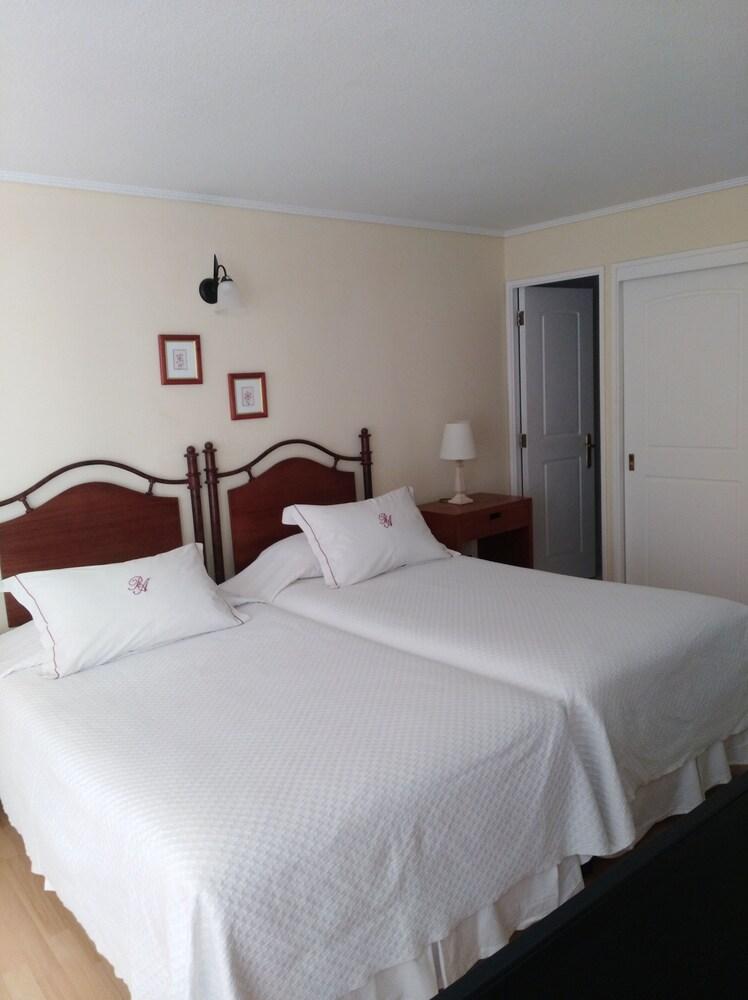 Room Apart Escuela Militar