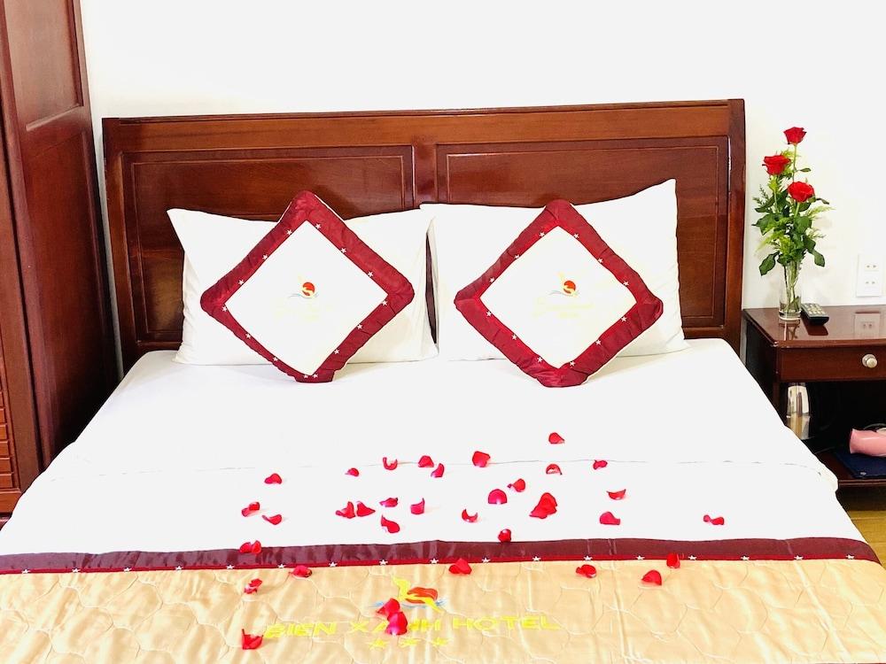 Bien Xanh Hotel