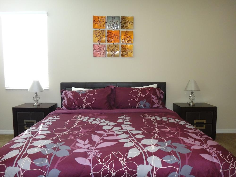 Crystal Cove by CozyKey Vacation Rentals