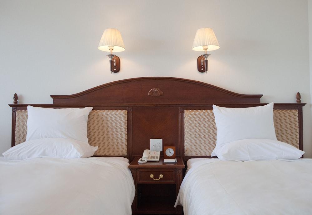 Best Western Okinawa Onna Beach