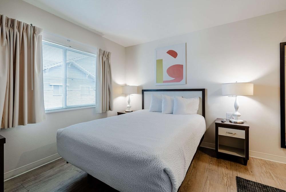 WaterWalk Extended Stay by Wyndham Wichita