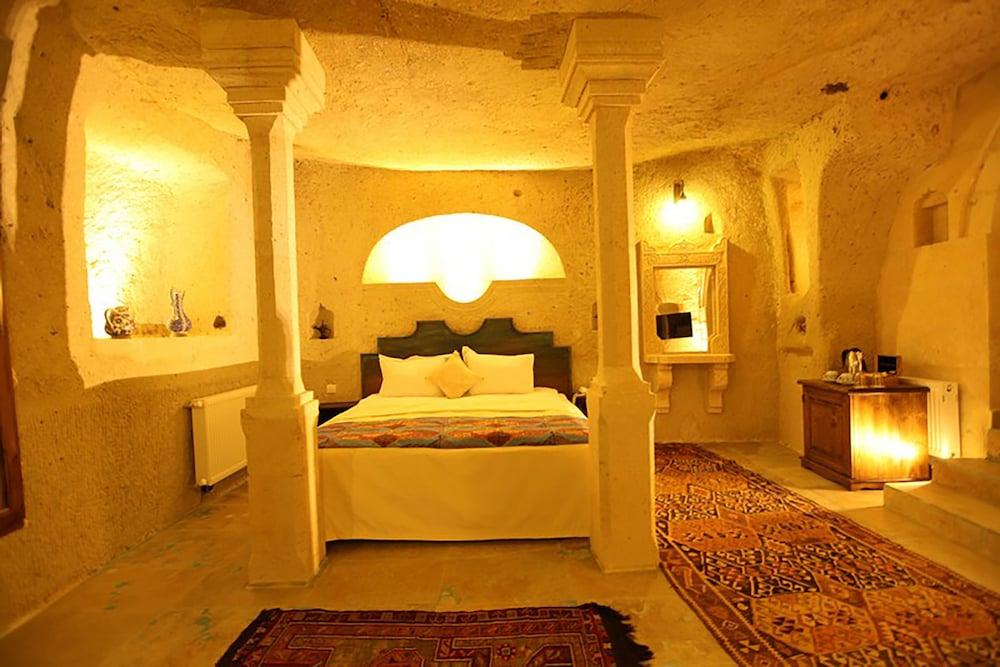 Larina Cave Otel