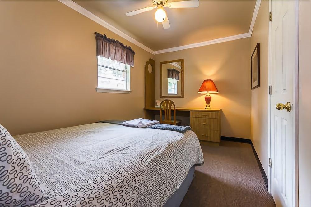 Lake Texoma Lodge and Resort