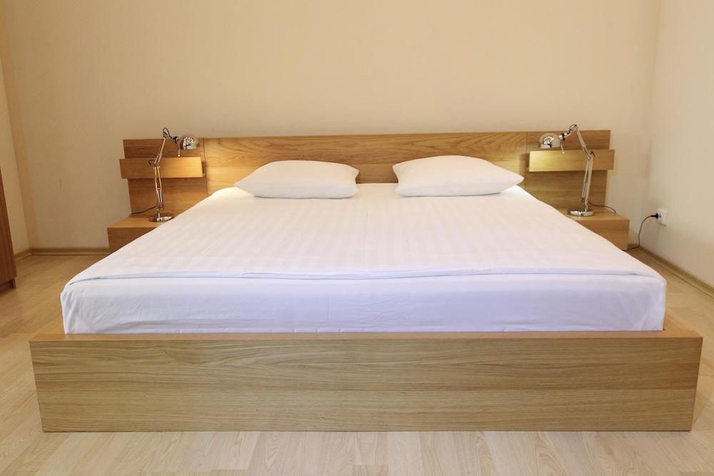 Eliseeff Arbat Hotel