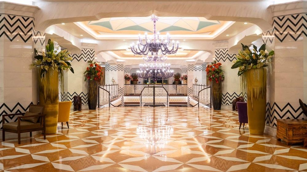 Royal Taj Mahal - All Inclusive