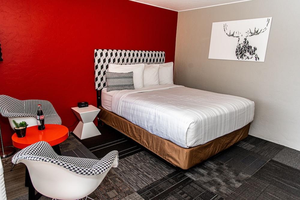 American Classic Inn