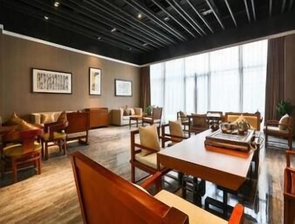 Ramada Encore Guanghan