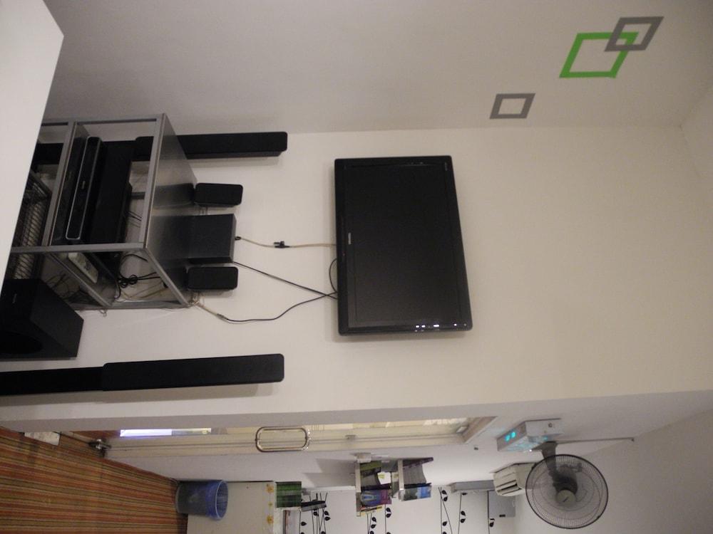 Submarine Guest House Chinatown