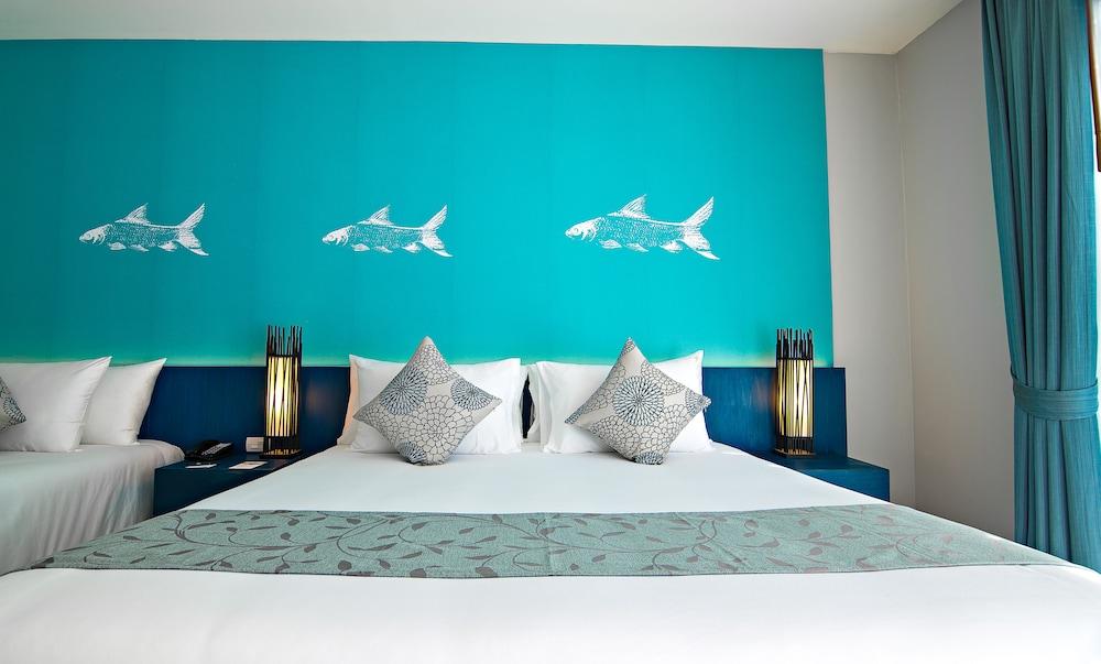 Fishermen's Harbour Urban Resort