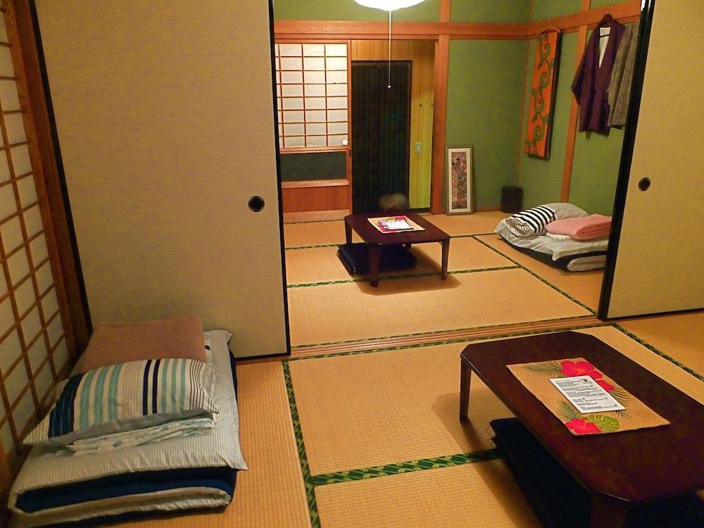 Aoshima Guesthouse Hooju - Hostel