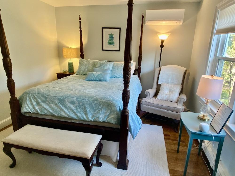 3 Waves Bed & Breakfast