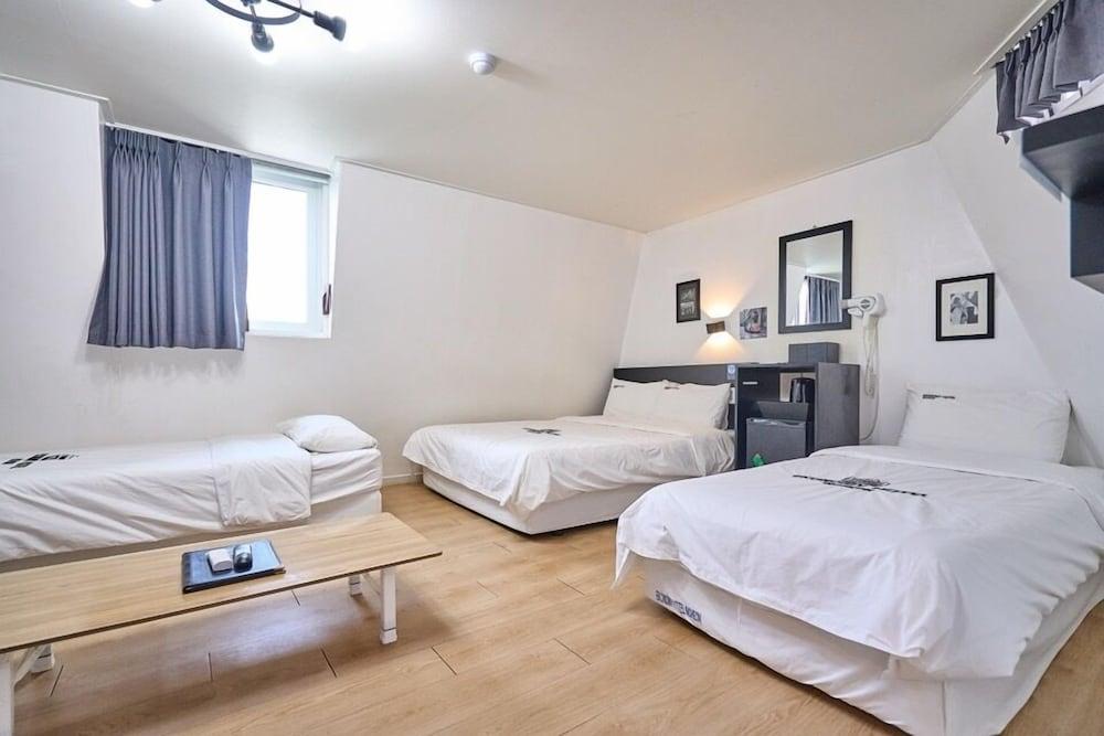 Ekonomy Hotel Incheon