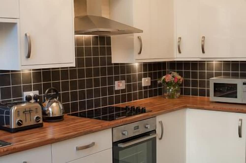 Windsor Street Apartments