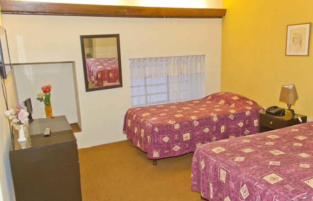 Las Mercedes Hostal Residencial