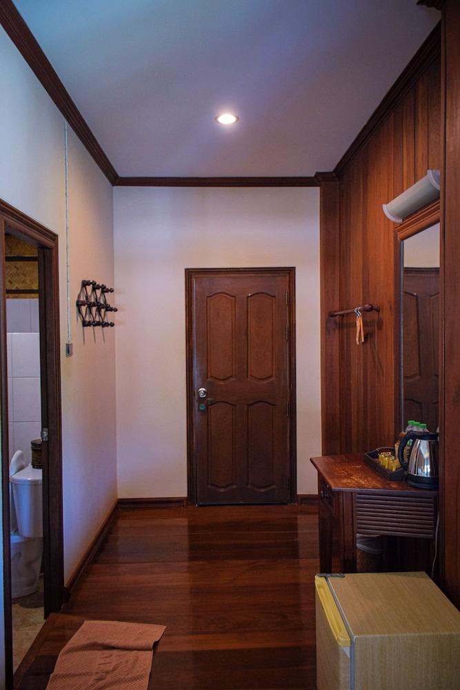 The Mangrove Hideaway Koh Chang