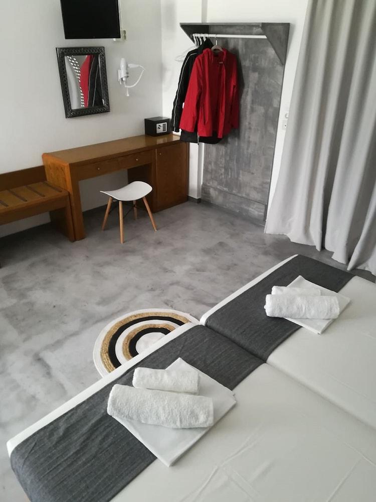 Family House Studios