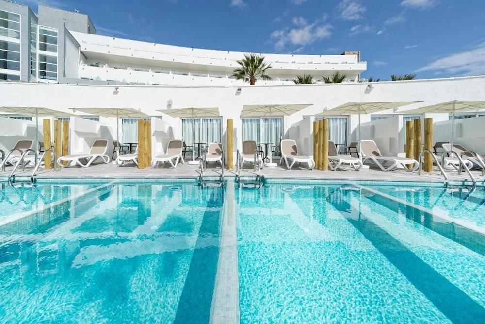 LABRANDA Hotel Golden Beach - Adults Only