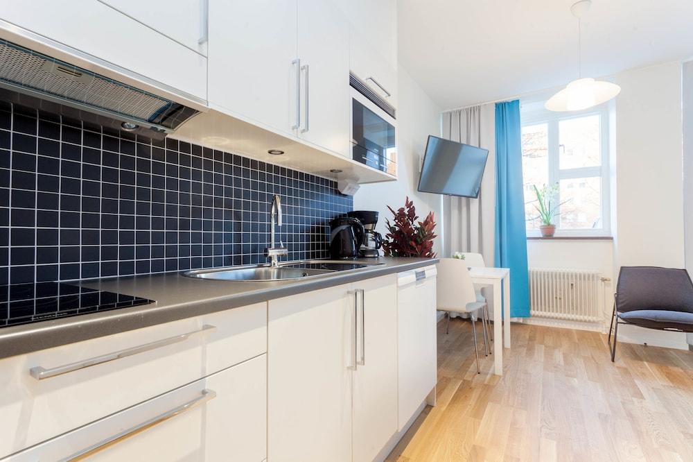 ApartDirect Solna