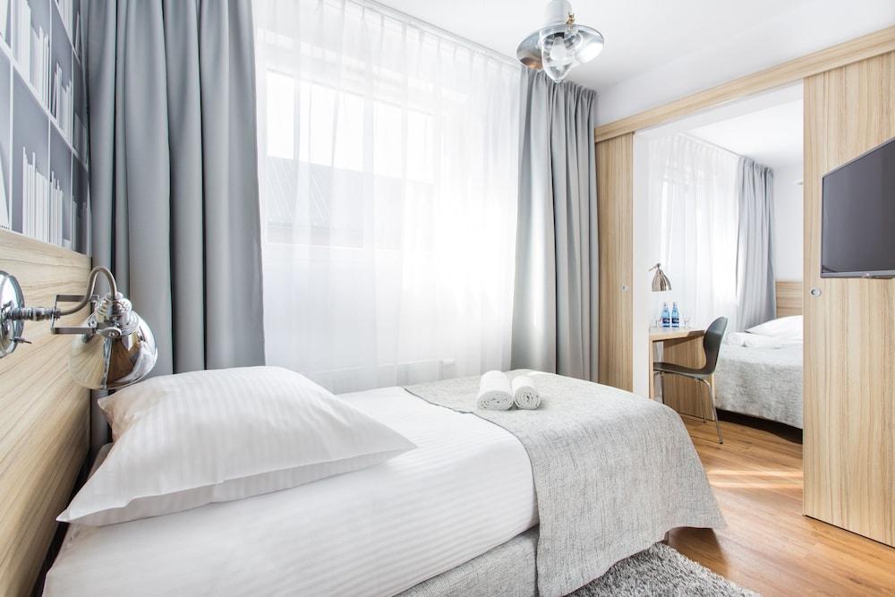 Smart Hotel Garnizon