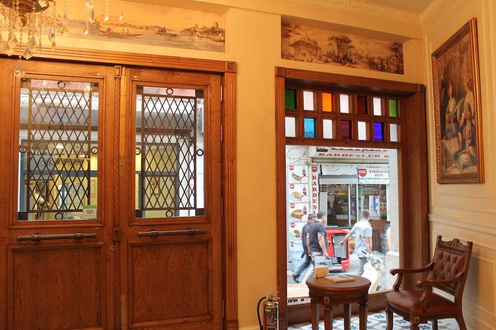 Ada Karakoy Hotel - Special Class