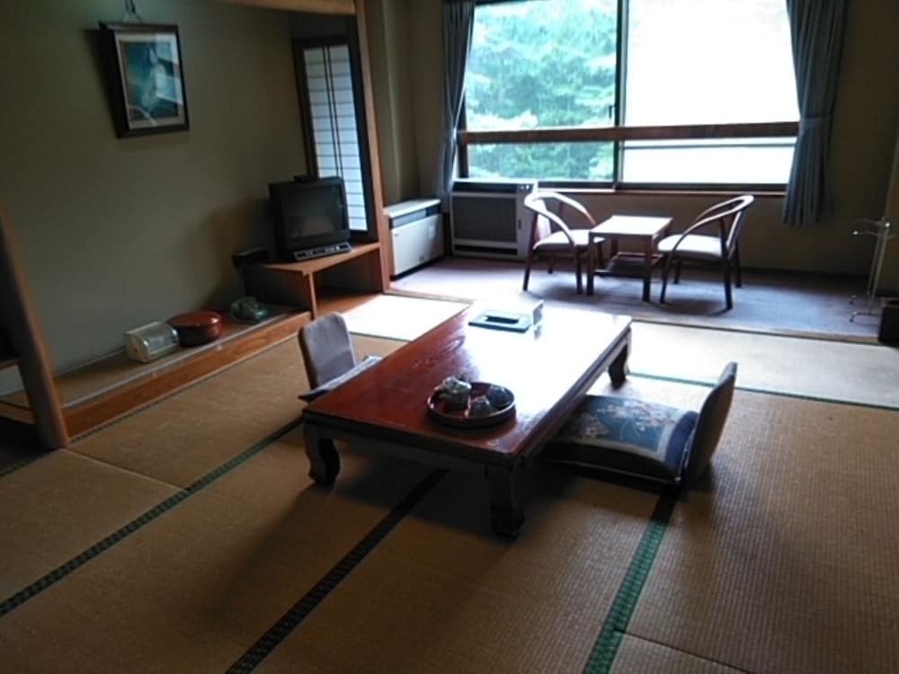 Komagane Onsen Hotel
