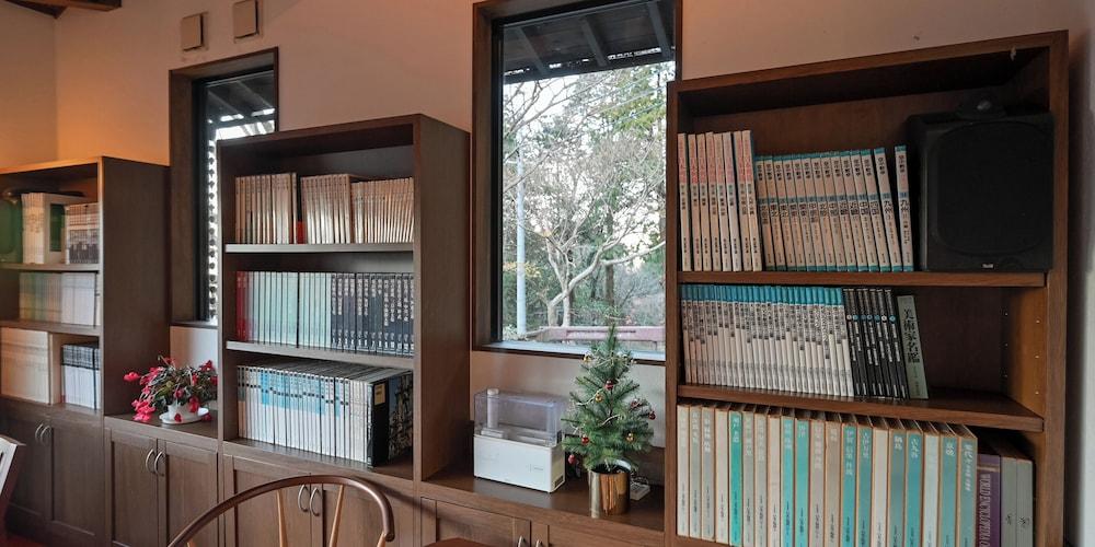 Kaze no Tani no Iori