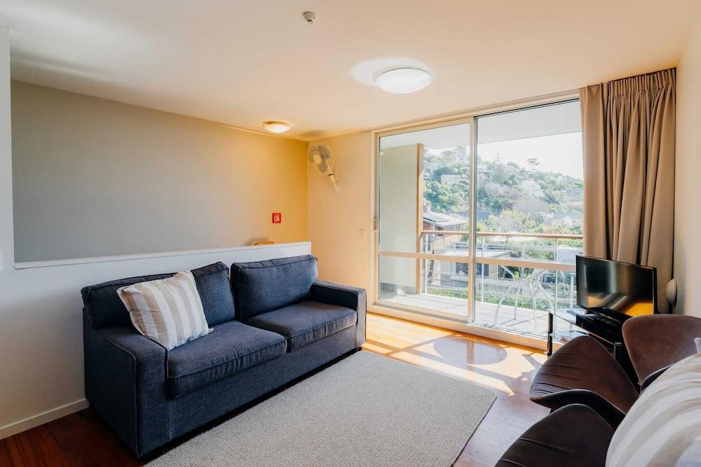 Sumner Bay Motel & Apartments