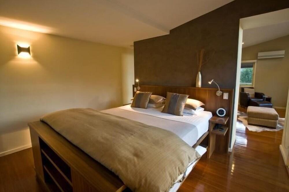 The Buckland Studios