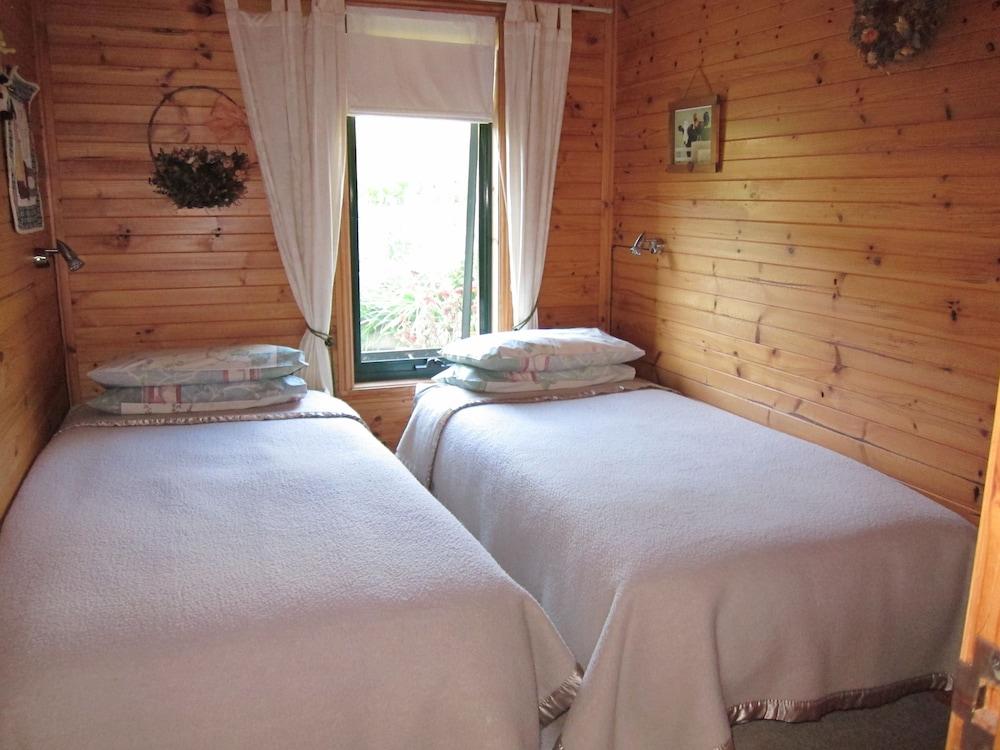 Edelweiss Cottage B&B