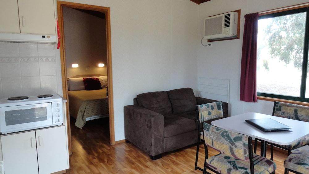 Kangaroo Island Cabins