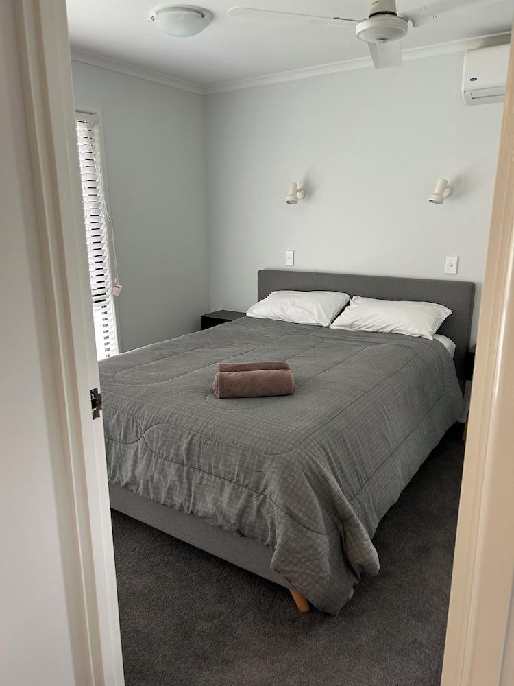 River Sands Apartments