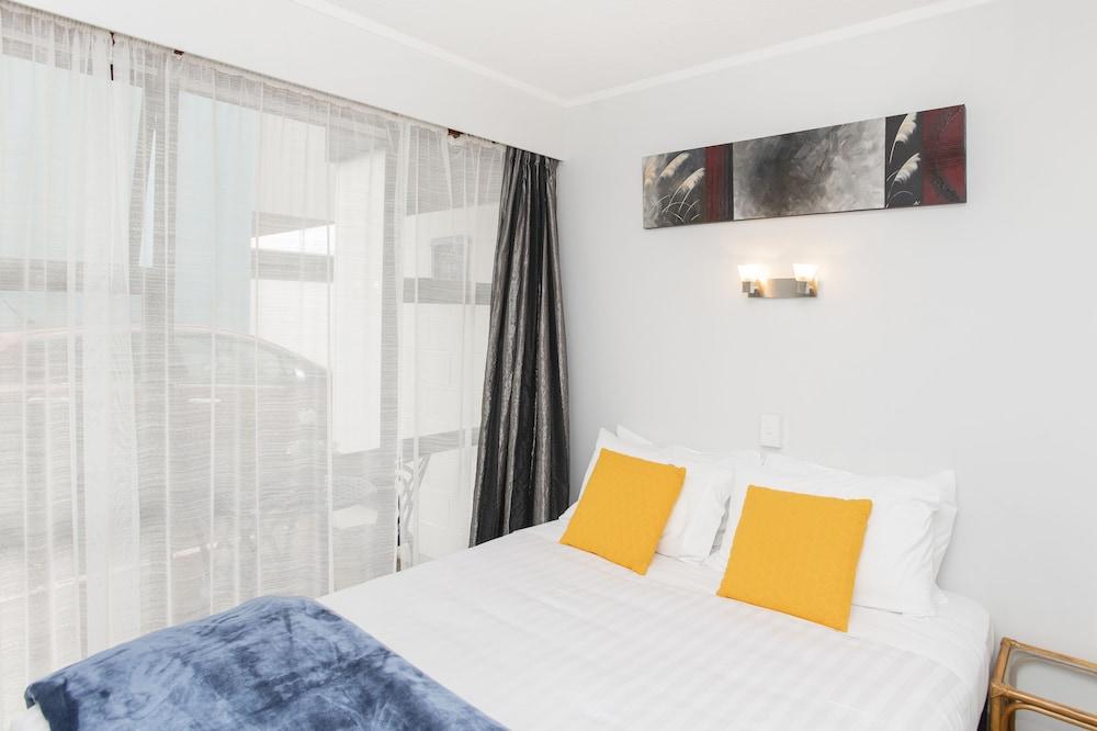 Waikanae Beach Motel