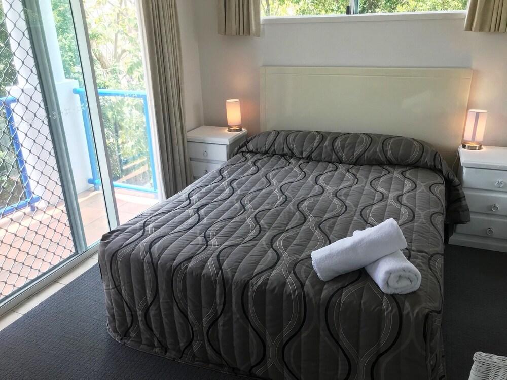 Surfers Beach Resort 2