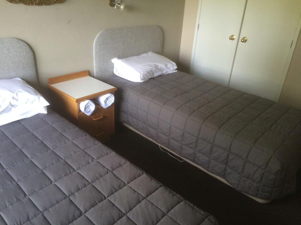 Fountain City Motor Inn