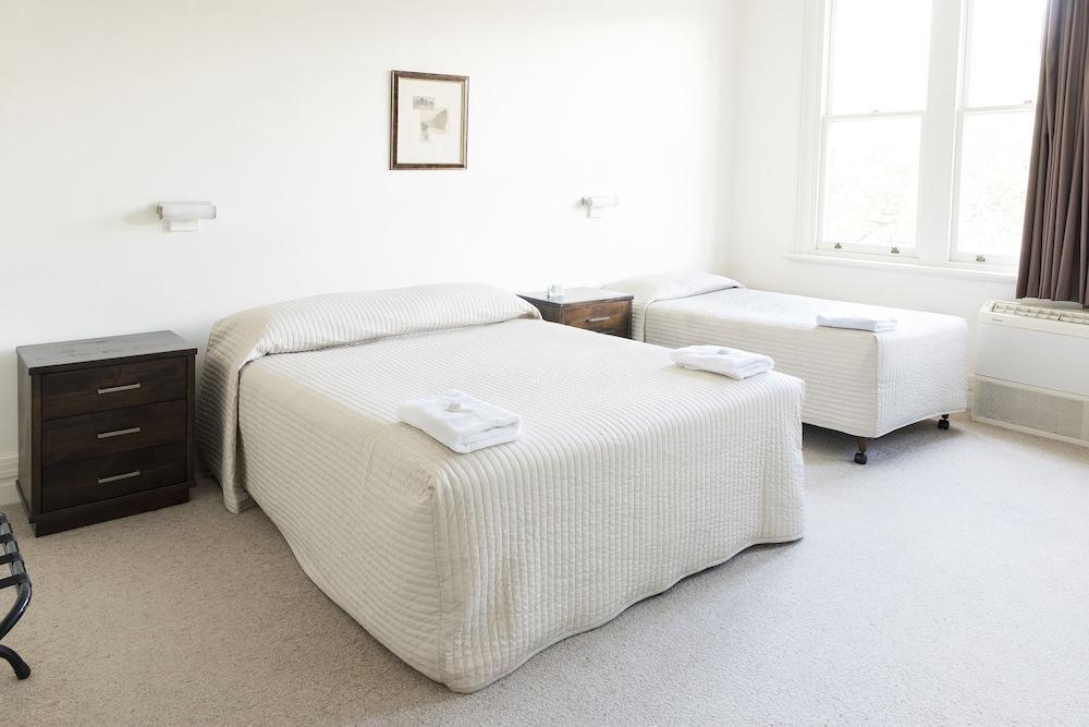 Mercantile Hotel The Rocks