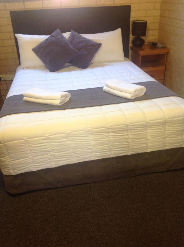 Avlon Gardens Motel - Ballina