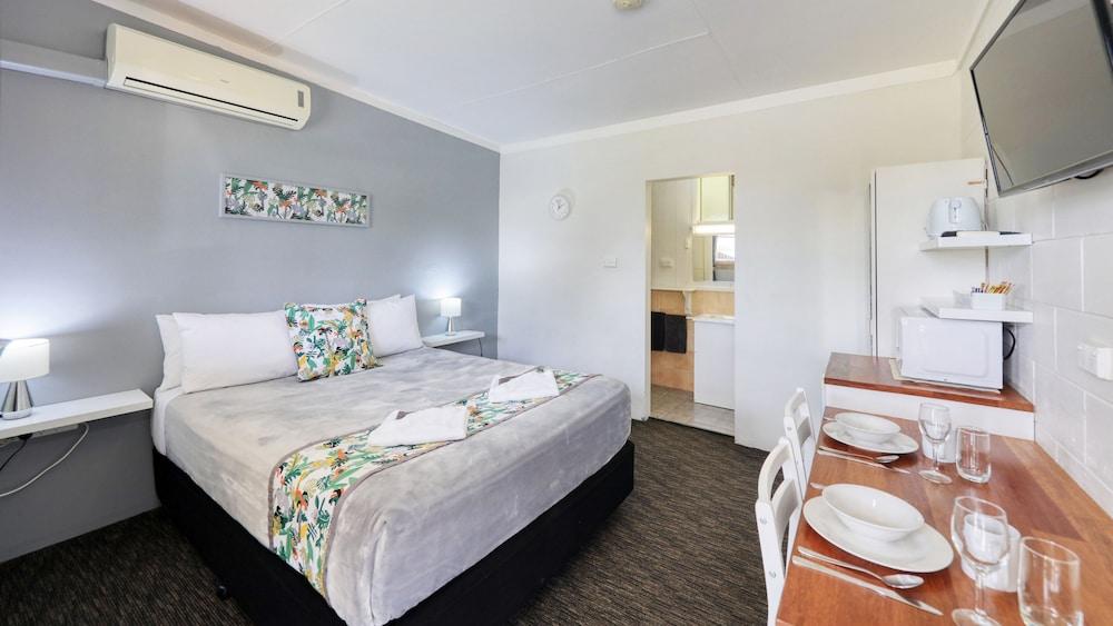 Oasis Motel Peak Hill