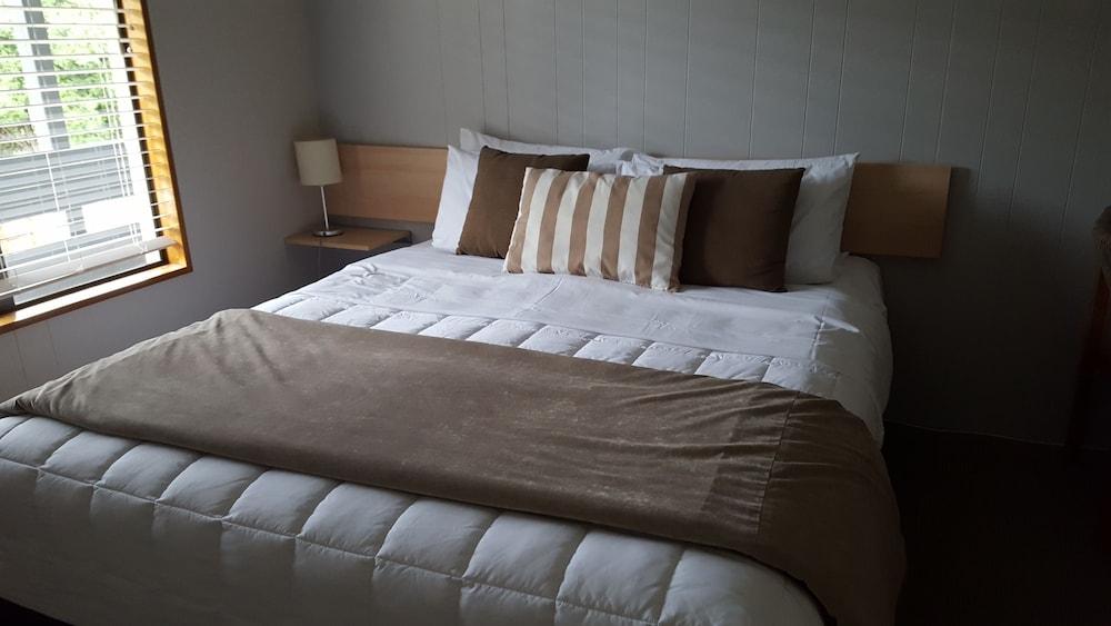 Akaroa Waterfront Motels