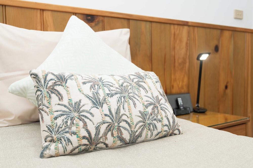 Ocean Breeze Cottages