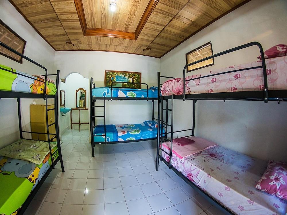 Nusa Garden Bungalow