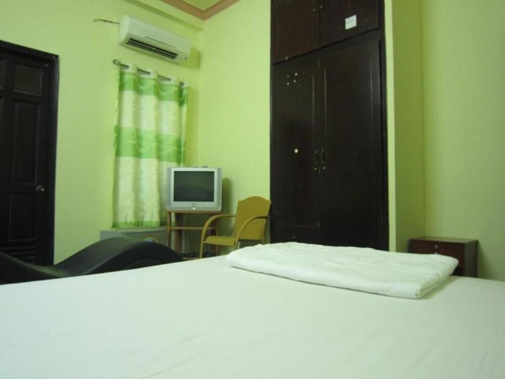 Hoa Thinh Hotel