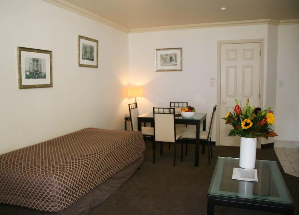 Tuscany Villas Whakatane