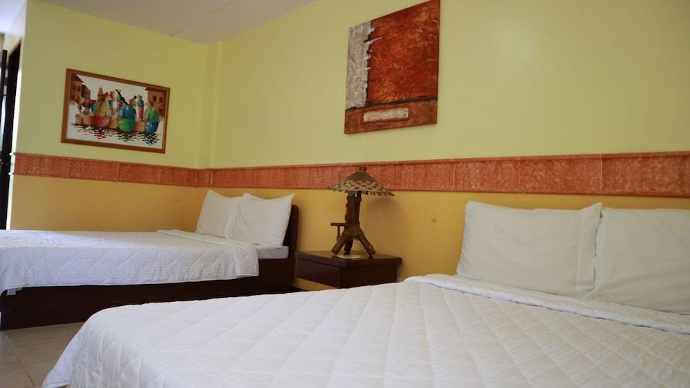 Crystal Paradise Resort, Spa & Winery