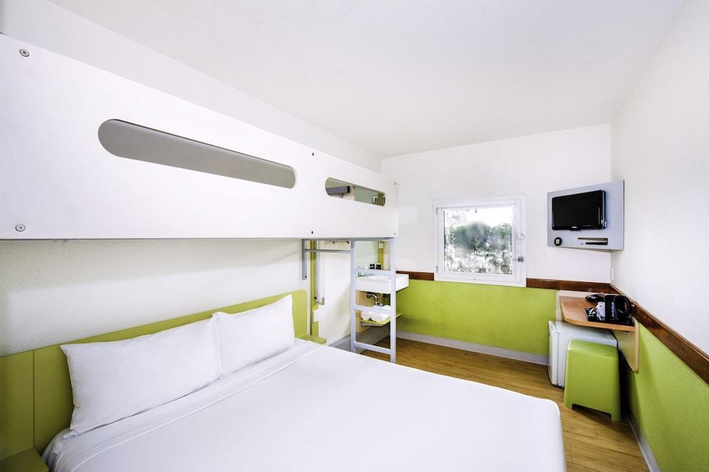 Ibis Budget Newcastle