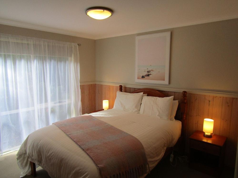 The Crays Accommodation