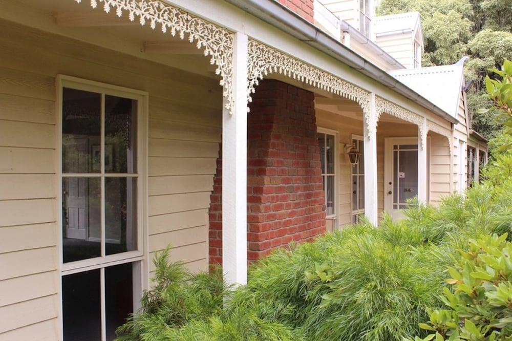 Macedon Ranges Hotel & Spa