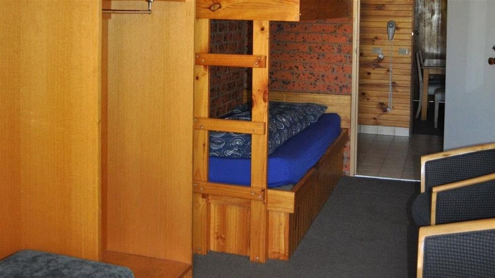 Merrijig Motor Inn Resort