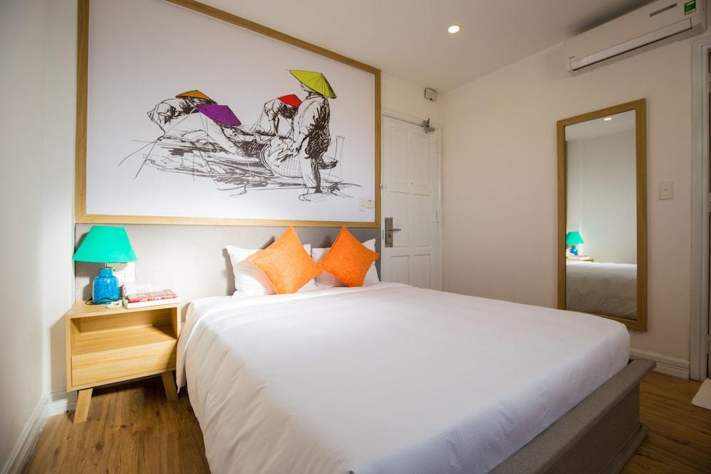 Cocochine - a VIE collection