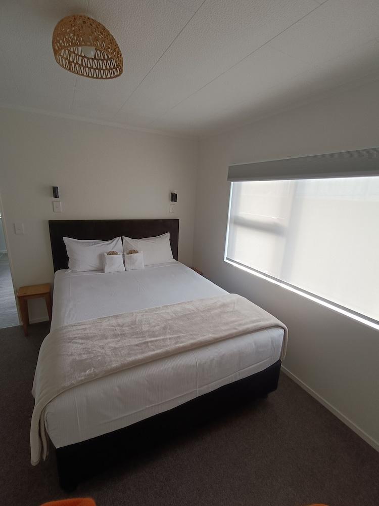 Opononi Lighthouse Motel